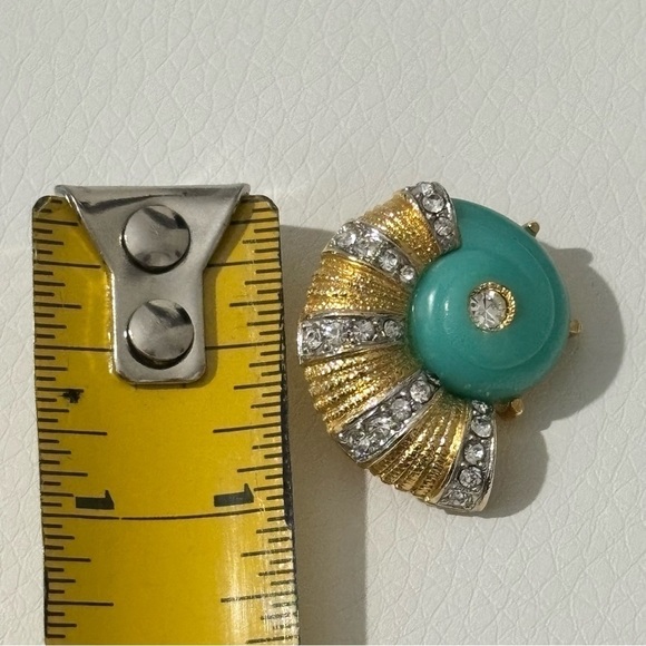 Hattie Carnegie vintage earrings clip ons # 159 - Picture 6 of 8